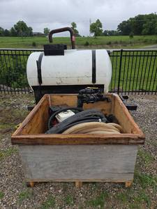 lot 13404 image: Hydro Seeder With Hoses