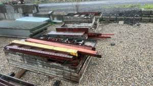 lot 13420 image: Industrial Concrete Forming Equipment and Steel Framework Lot
