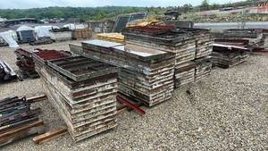 lot 13421 image: Large Concrete Forms and Construction Panels Lot