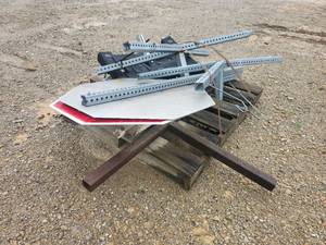 lot 15371 image: Stop Sign with Metal Support Hardware