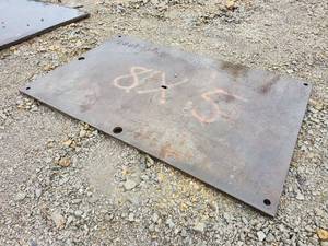 lot 15409 image: Heavy Duty Steel Plate with Mounting Holes