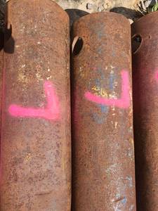 lot 15424 image: 7ft Steel Shoring box Struts - Set of 4