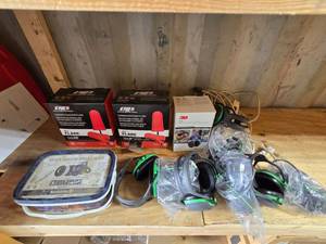 lot 20659 image: Industrial Safety Equipment Lot - Earmuffs, Respirator Kit, Ear Plugs