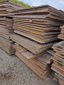 lot 22221 image: Bulk Lot of Ply Wood