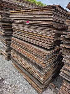 lot 22223 image: Bulk Lot of Ply Wood