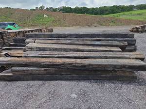lot 25090 image: Large Wood Beams