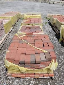 lot 25202 image: 5 Pallet Bulk Lot  Red Clay Brick Pavers