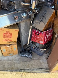 Storage Unit in Haysville 5x10 *Abandon Unit*