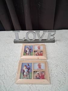 lot 22 image: Wooden Multi Photo Frames with Metal Love Sign