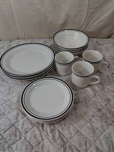 lot 53 image: Allied Design White Dinnerware Set with Black Trim