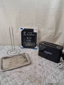 lot 69 image: Kitchen Items Lot with Silver-colores tray and Accessories