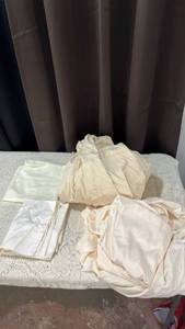 lot 75 image: White Cotton Bedding various pillow cases and sizes of sheets mix lot