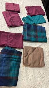 lot 78 image: Mixed Fabric pillowcase bundle