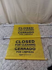 lot 109 image: Commercial Bilingual Closed for Cleaning Safety Barrier System