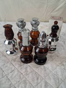 lot 136 image: Avon Wild Country After Shave Cologne Chess Set Collection