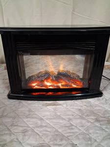 lot 169 image: Electric Fireplace Heater with Flame Effect