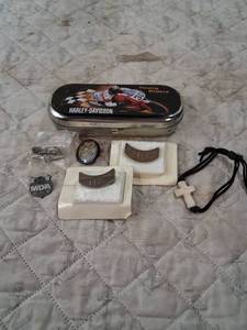 lot 198 image: Harley-Davidson Young Riders Collection with Metal Tin Case