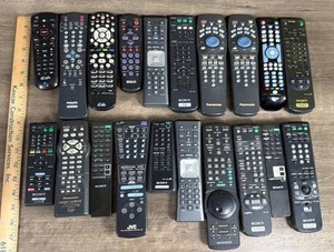 lot 184 image: Mixed Brand TV Remote Control Lot