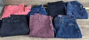 lot 200 image: Womens Denim&nbsp Lot Mixed Brands and Colors ( size 8)