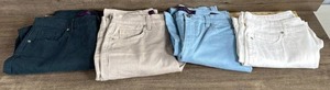 lot 203 image: Gloria Vanderbilt Womens Jeanscapri bundle
