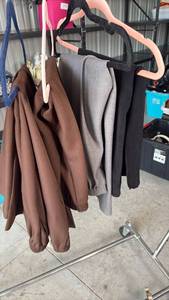 lot 227 image: Womens Professional Dress Pants Size 12P Mixed Lot and one pencil skirt