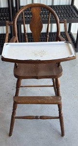 lot 259 image: Wooden High Chair with White Tray and Folk Art Design