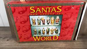 lot 264 image: Santas From Around The World Porcelain Figurine Collection Set