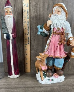 lot 268 image: Christmas Santa Claus Figurine Set with Wooden Carved Santa