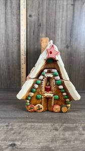 lot 319 image: Wooden Gingerbread House Christmas Decoration with Removable Roof
