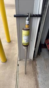 lot 398 image: Elston Gopher Getter Poison Dispenser