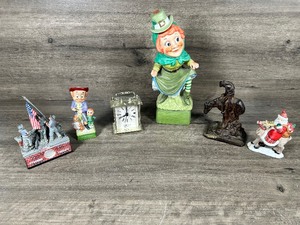 lot 285 image: Mixed Collectibles Lot - Figurines, Clock, and Decorative Items