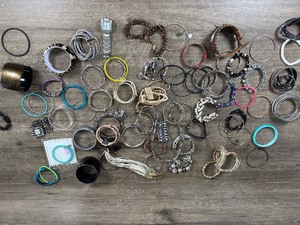 lot 135 image: Mixed Bracelet Collection Box Lot
