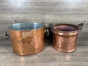lot 153 image: Copper color Pots with Iron Handles Set of 2