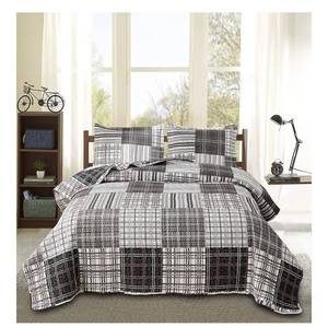 lot 4092 image: Bedspread Set QueenFull Size Quilt Set Plaid Bed Spread Coverlet Black White Grey