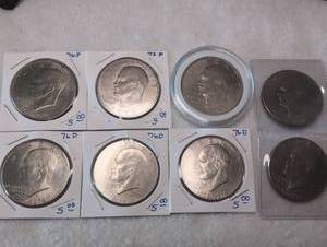 lot 309 image: Eisenhower Dollar Coin Collection - Bicentennial  Other Series - 8 ct