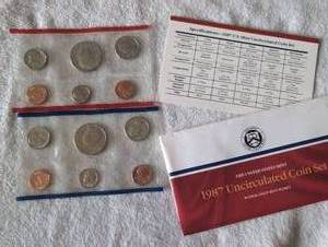 lot 323 image: 1987 United States Mint Uncirculated Coin Set