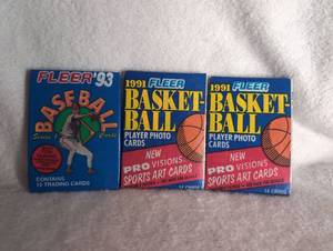 lot 1009 image: Fleer Basketball Trading Card Pack Collection 1991-1993 - 3 ct