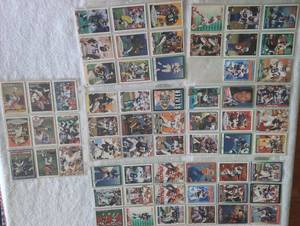lot 2013 image: 1990s NFL Football Trading Card Collection