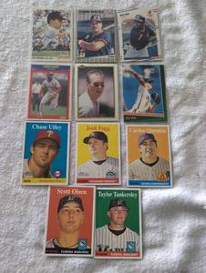 lot 3008 image: Baseball Card Collection Mixed Years and Brands