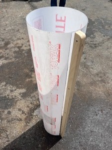 lot 185 image: 48 x 12 Pillar PVC Form