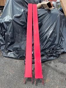 lot 21 image: 8 Garvee Pallet Fork Extenders - 5.3 W no Chain Pin see images comes as is