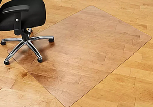 lot 49 image: Hard Surface Chair Mat - No Lip, 46 x 60, Clear