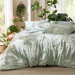 lot 6450 image: $46 Bedsure king Comforter Floral Sage Green