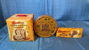 lot 2052 image: Bauducco Holiday Treats Collection - Panettone, Butter Cookies, and Peanut Butter Wafers