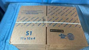 lot 2110 image: ShippingMoving Boxes. 11x10x4 Qty 25.