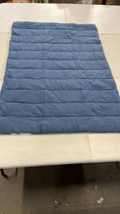 lot 3072 image: Pillowfort Blue Quilted Toddler Blanket