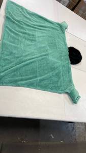 lot 3086 image: Marvel Hulk Plush Security Blanket with Arms