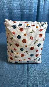 lot 8005 image: Boys Sports Theme Twin Sheet Set