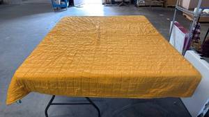lot 8008 image: Pillowfort Golden Yellow Twin Size Bed Quilt