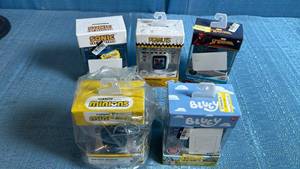 lot 8038 image: Character Smart Watch Collection Set